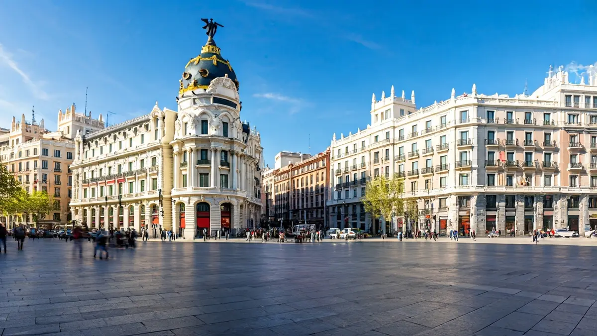 Generic image of Madrid city, with architectural and urban elements reflecting its dynamism.