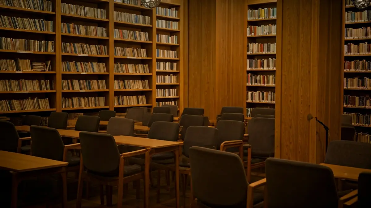 Imagen genérica de una sala de estudio o biblioteca.