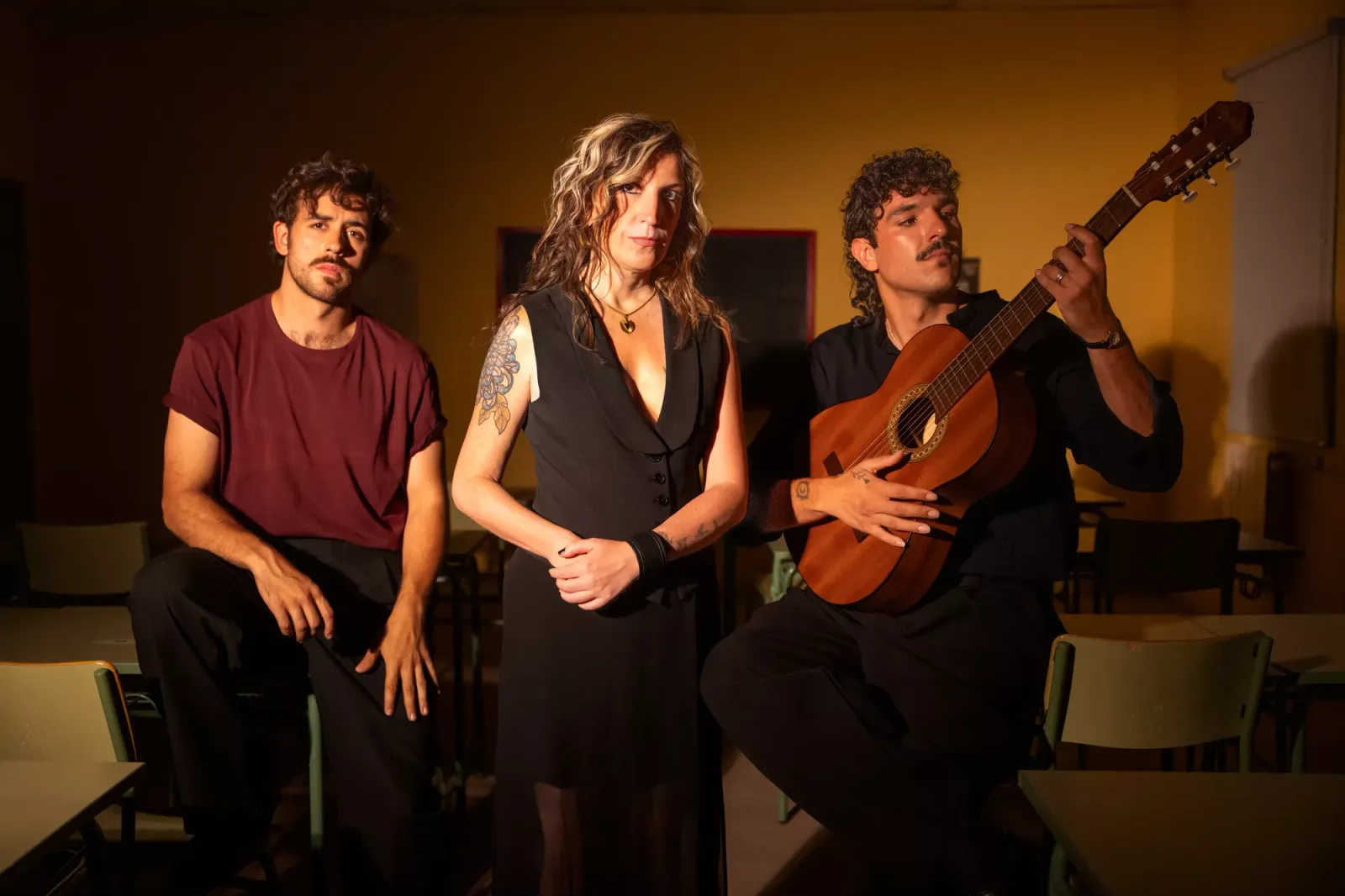 María Velasco estrena "Mantener fuera del alcance de los niños" en el Teatro de La Abadía
